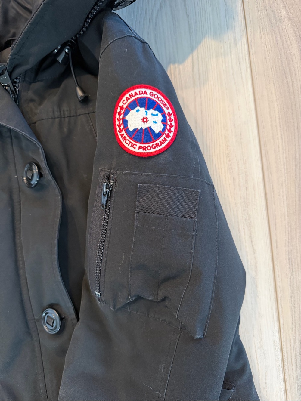 Canada Goose Black Winter Coat Women’s Small Fur Hood - Picture 4 of 13